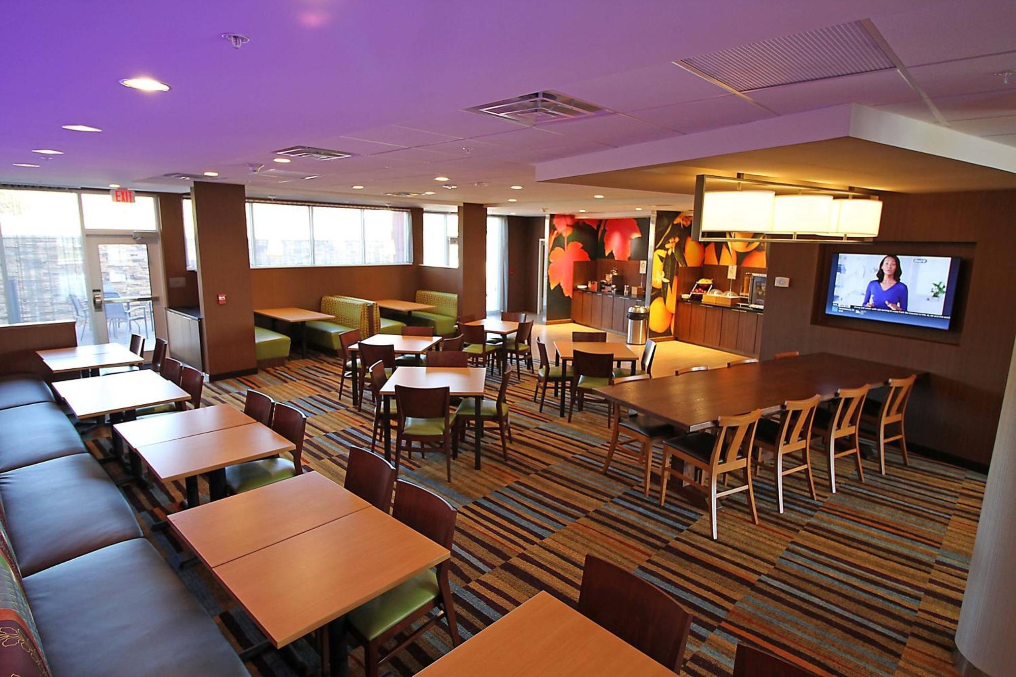 Fairfield Inn & Suites By Marriott London Zewnętrze zdjęcie
